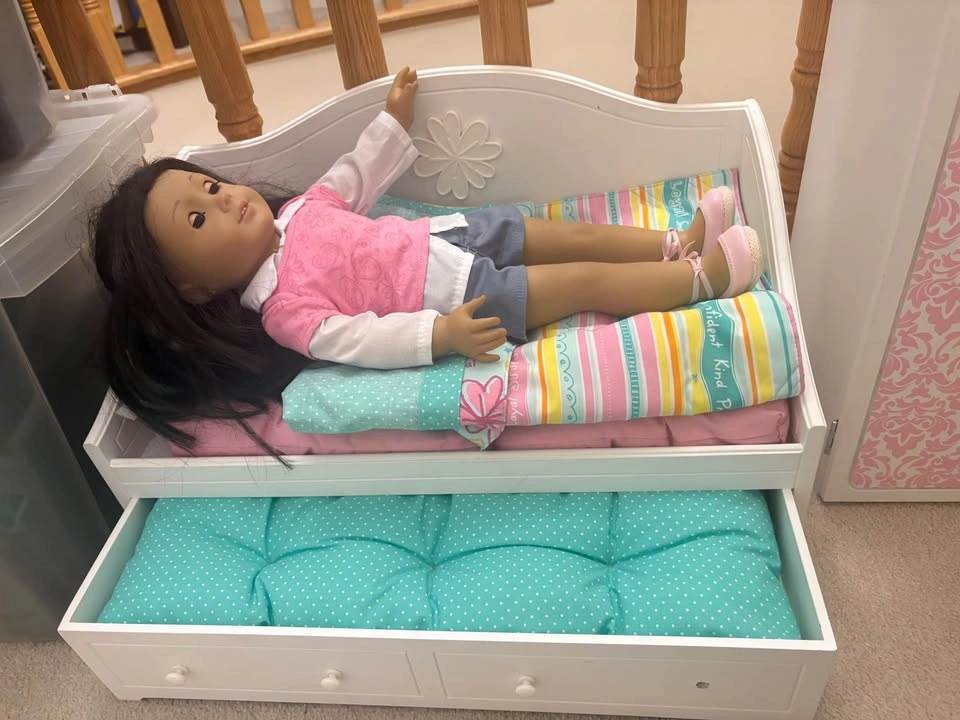 American Girl doll and accessories - photo 2