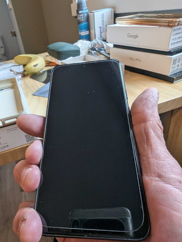 Brand new Pixel 8 - photo 3