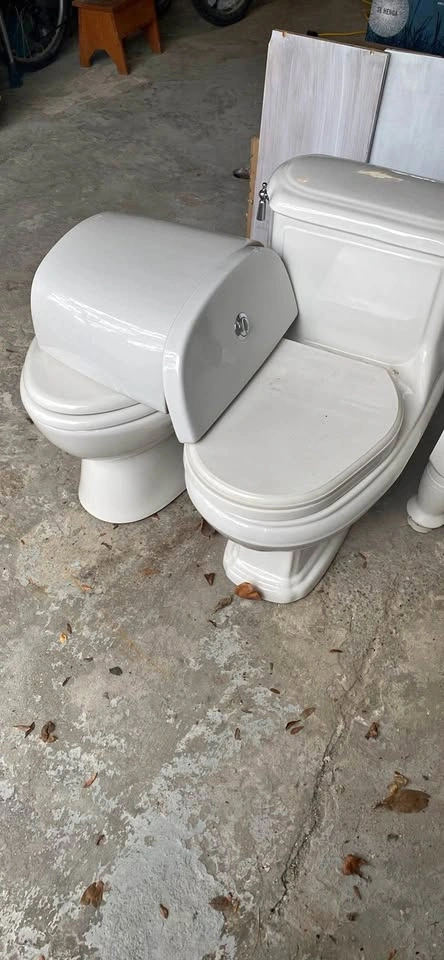 American standard toilets