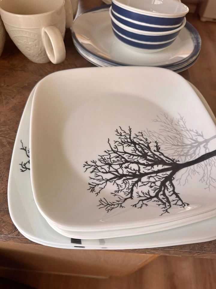 Moving sale, kitchen items