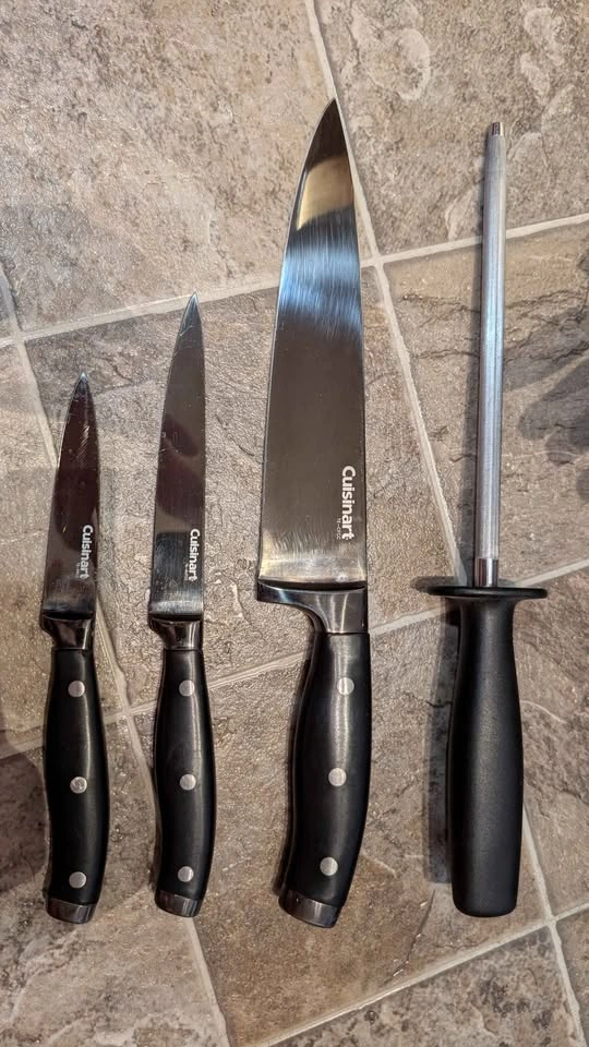 Cuisinart Knife Set w Block - photo 2