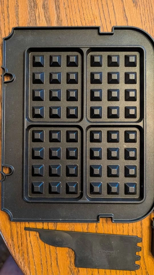 Cuisinart Waffle Maker Plates & Cleaning Tool for Griddler - photo 2