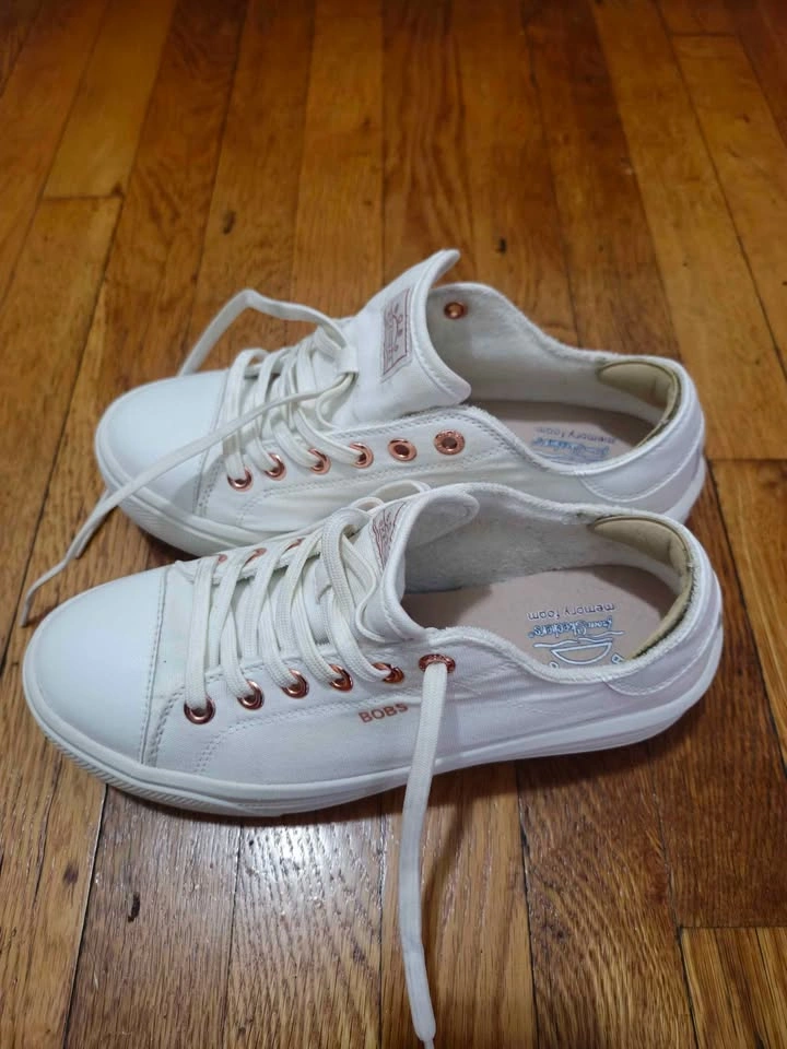 Bob's Skechers - photo 2