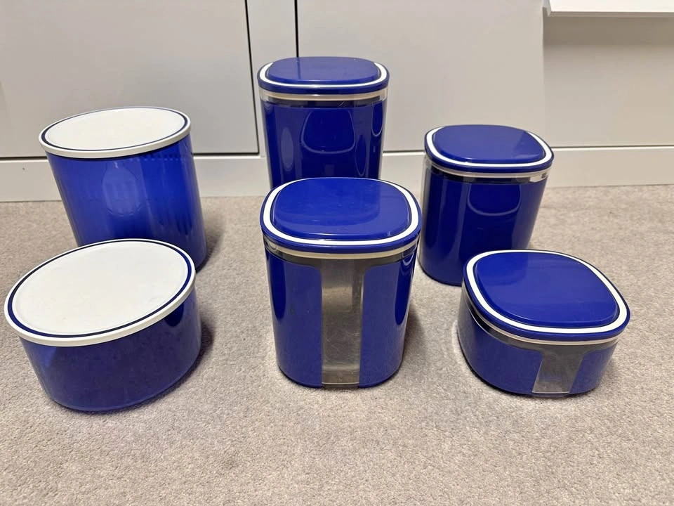 Tupperware Six Containers Storage