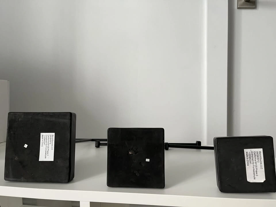 3 T-Bar Jewelry Display Stands - photo 3