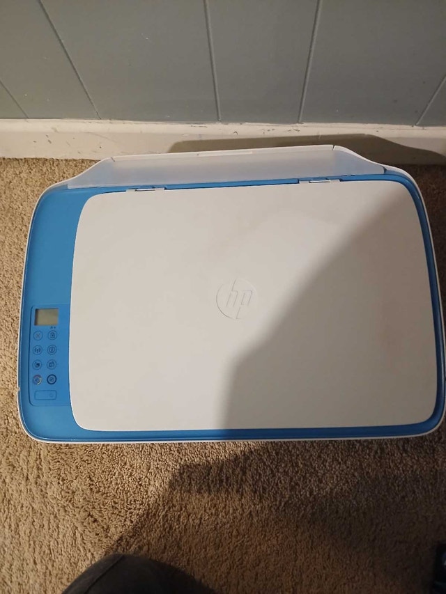 HP DeskJet 3632 - photo 2