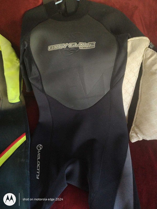 3 Wetsuits - All for $50 - photo 3