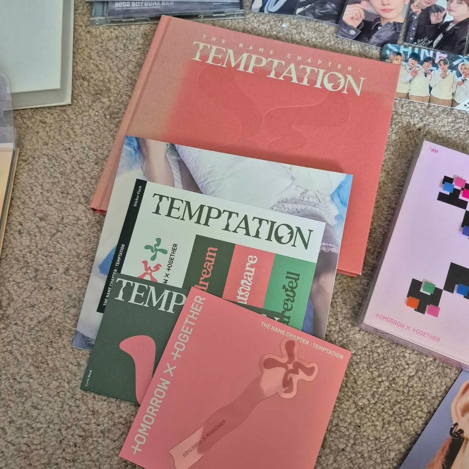 TXT (Tomorrow x Together) Albums & Photocards - photo 3