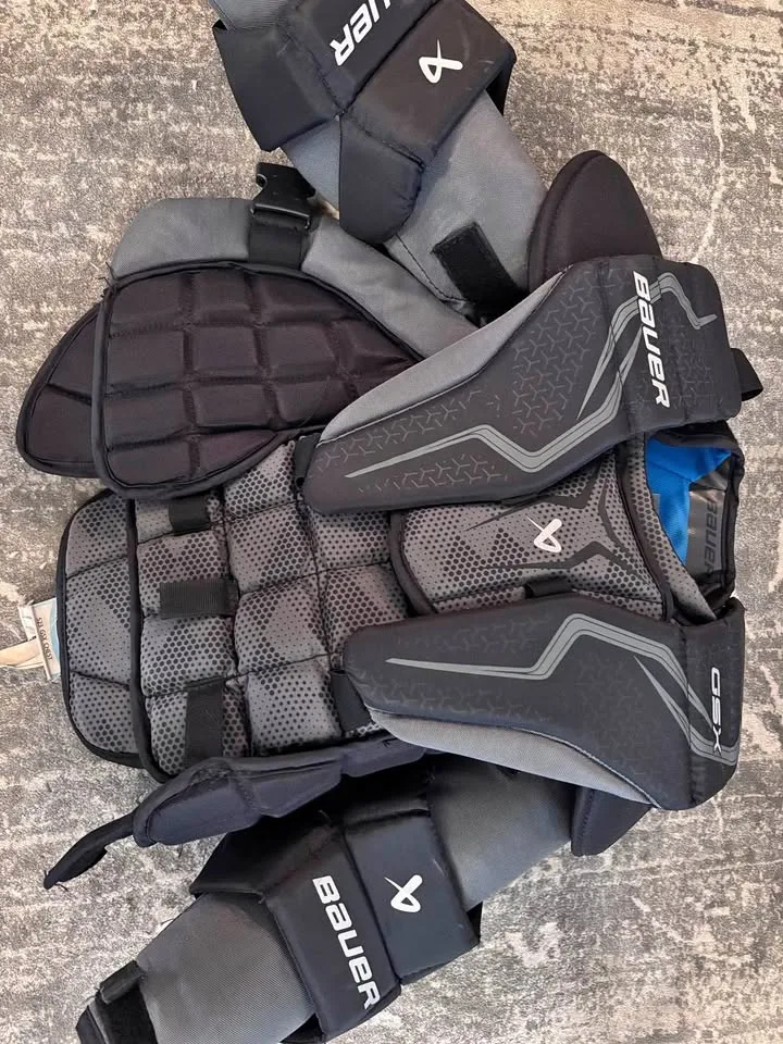 Bauer GSX Gen11 Junior Chest Protector - Large/XLarge thumbnail