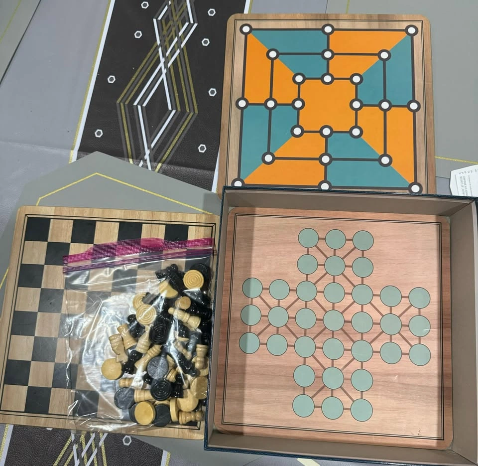 Pavillion- 2 Player Wooden Chess & Checkers - photo 4