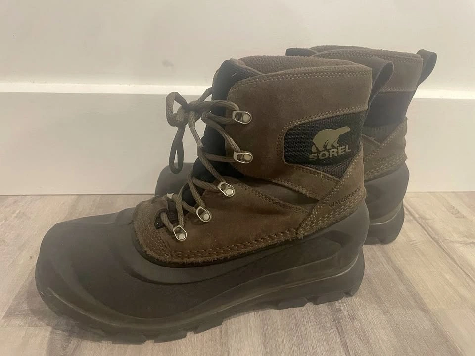 Men's Sorel Winter Boots (Sz 7)