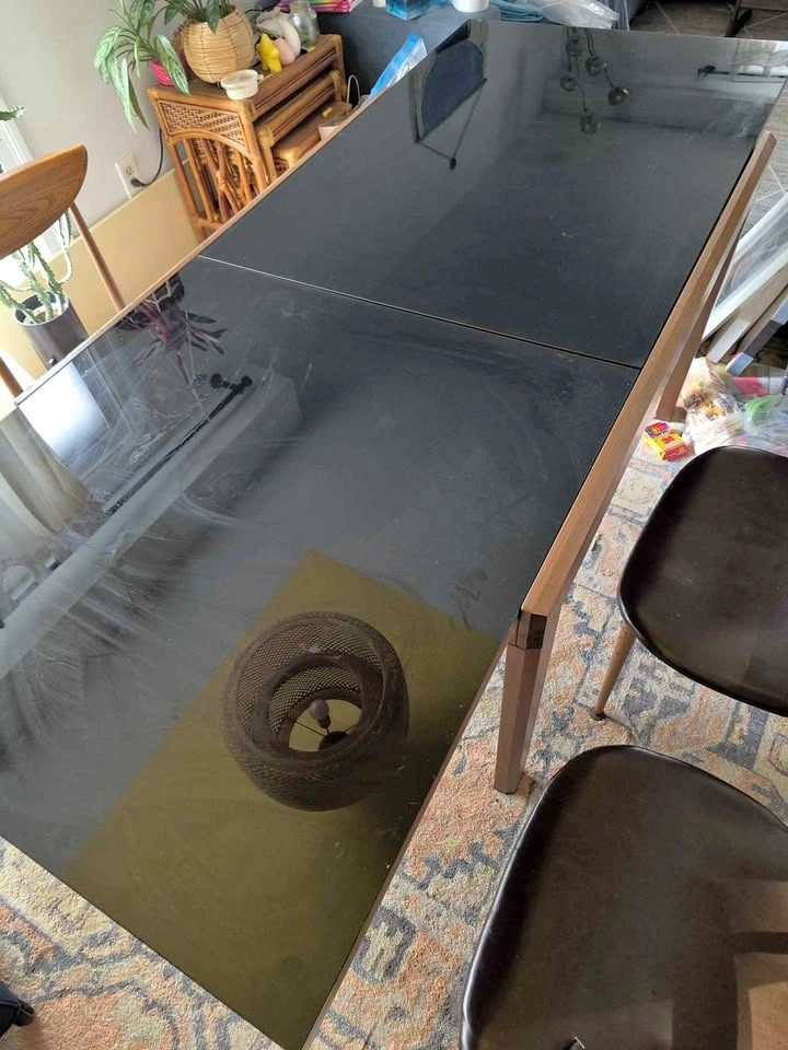 Black Glass Extendable Dining Table with 2 Chairs