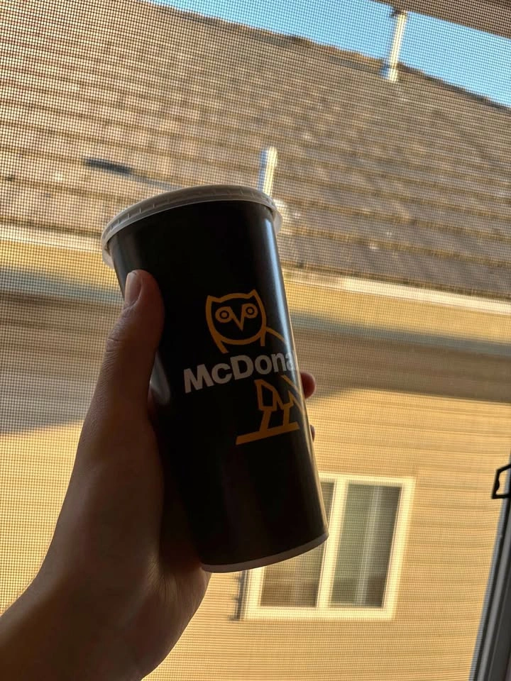 Drake ovo cup