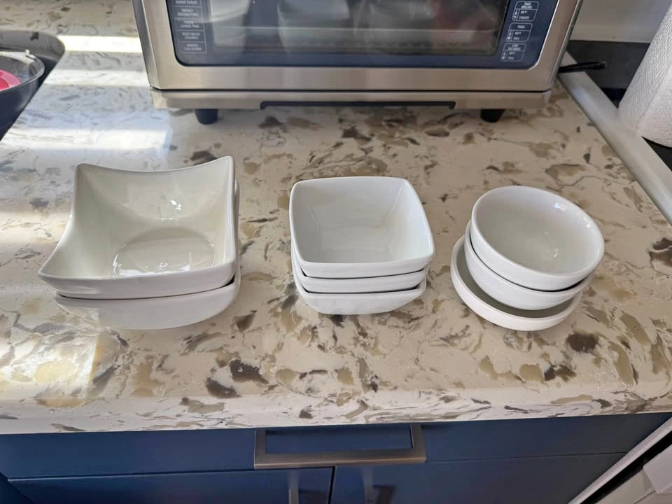 White Ceramic Bowls Set - 8 pc Square & Round
