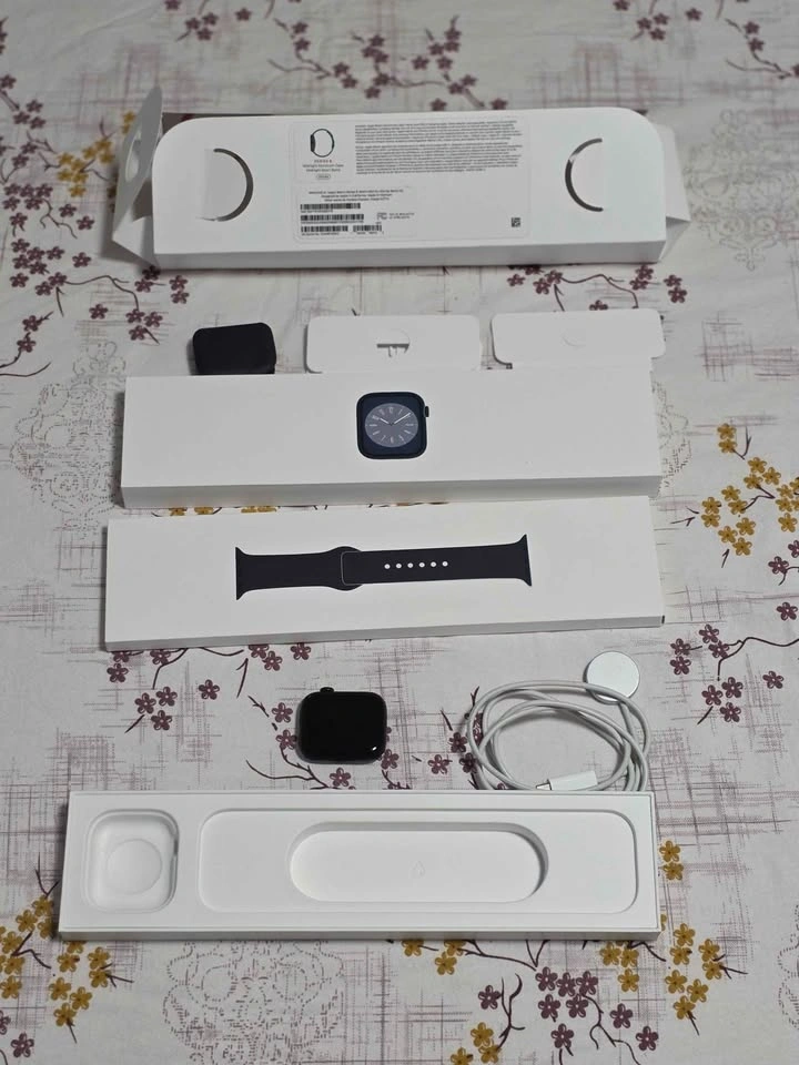 Apple Watch Series 8 45mm GPS - photo 2