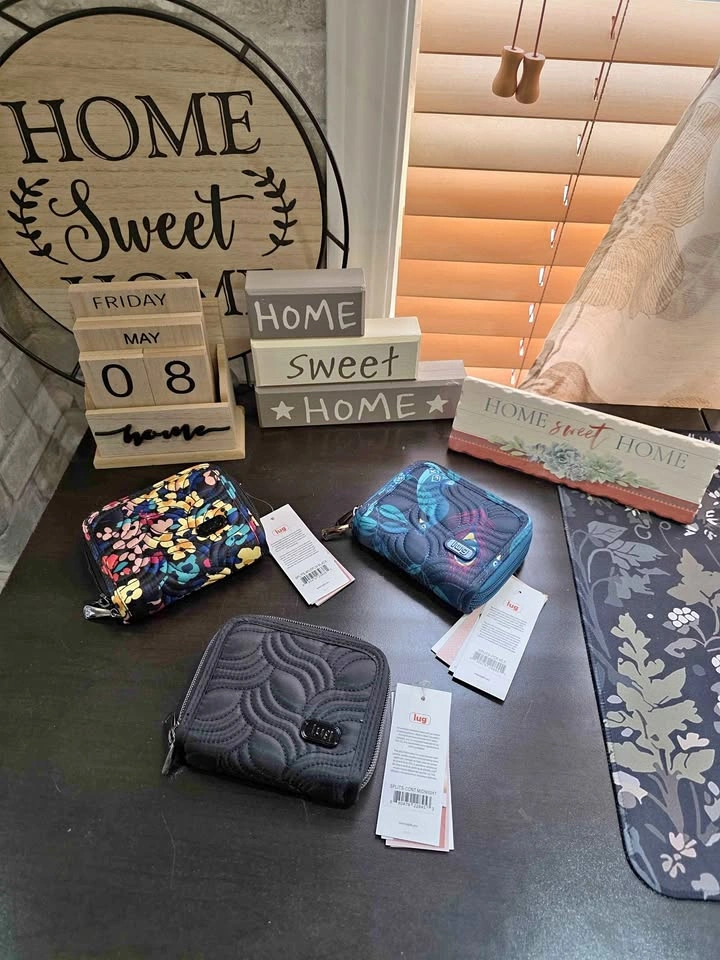Lug Splits Wallets