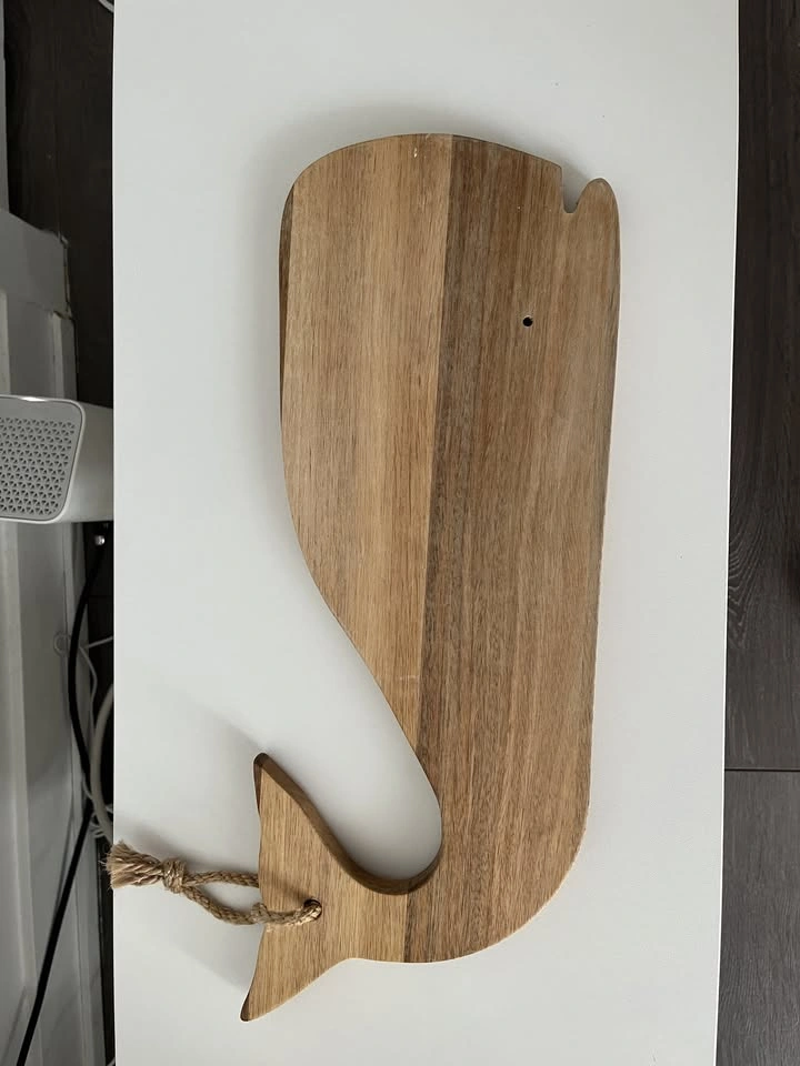 15” Whale-Shaped Wood Charcuterie/Serving Board - photo 2