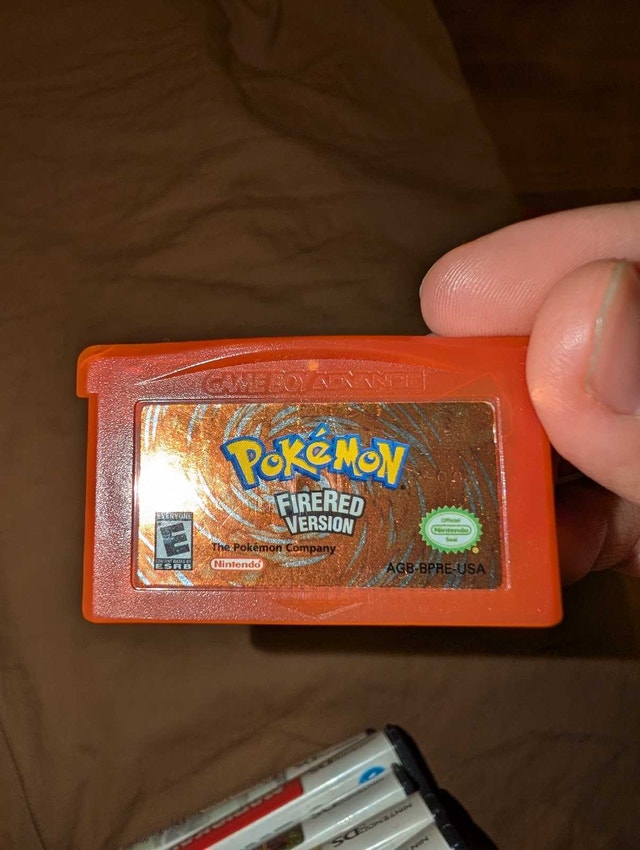 Authentic Pokemon FireRed for GBA