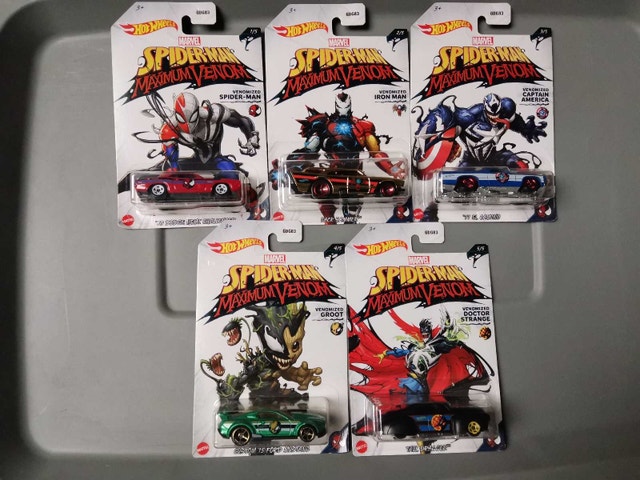 Hot Wheels Marvel Spider-Man Maximum Venom DieCast Cars