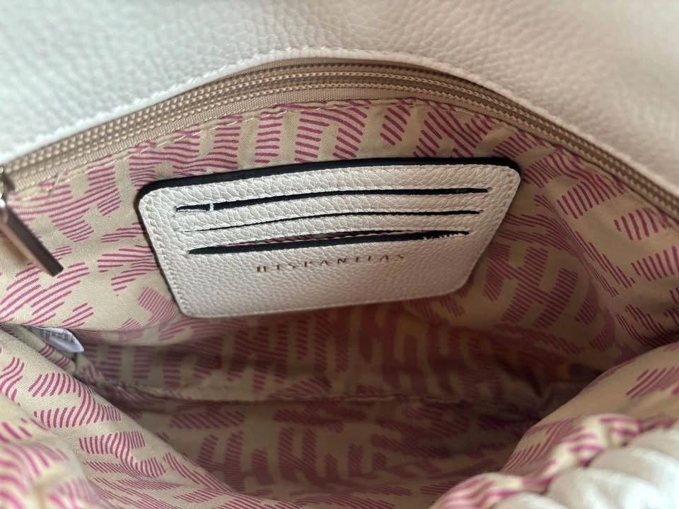 Hispanitas Cream Vegan Leather Bag with Gold Acrylic Handle - photo 4