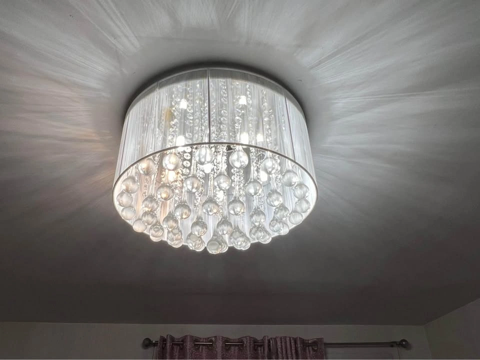 Crystal Chandelier 18" Wide, 12.5" Height - New in Box - photo 2