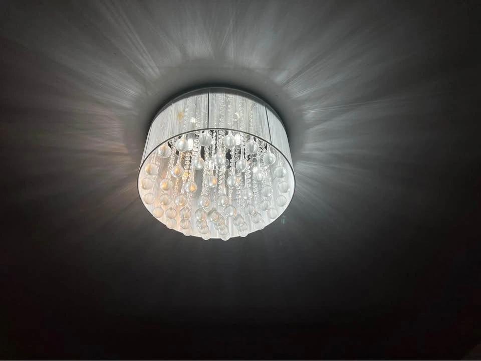 Crystal Chandelier 18" Wide, 12.5" Height - New in Box - photo 5