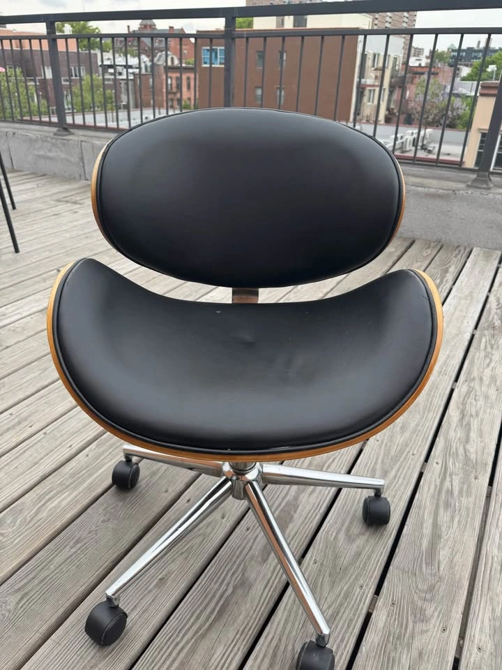 Office Chair - photo 3