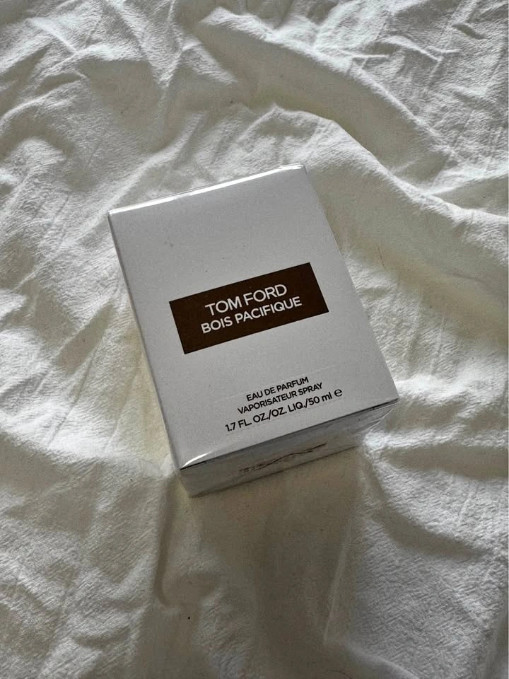 TOM FORD Bois Pacifique Eau De Parfum