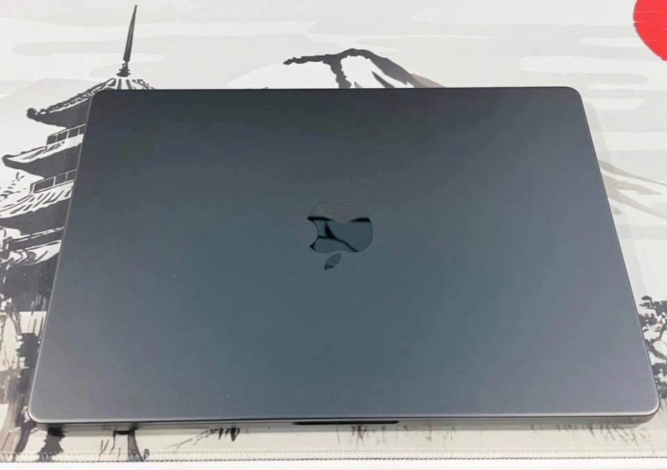 14” MacBook M4 (16GB RAM, 512GB SSD) - photo 2