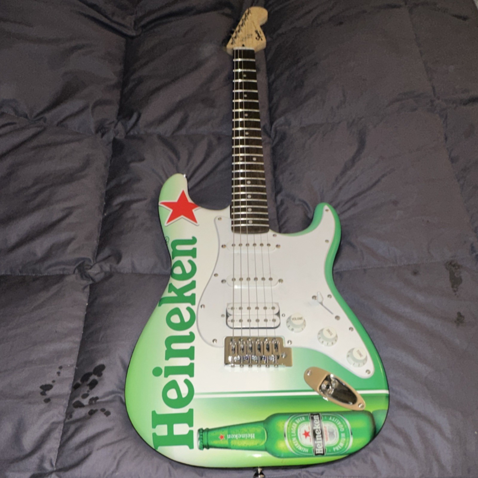 Squier by Fender Bullet Strat Electric Guitar Heineken Green HSS - photo 5