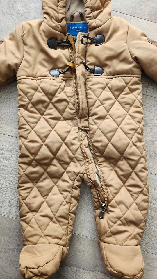 Baby snowsuits 3-9 M (5 in total) - photo 2