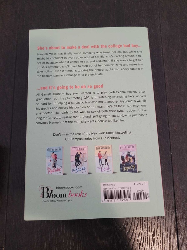 The Deal by Elle Kennedy, Off-Campus Series Book 1 - photo 2
