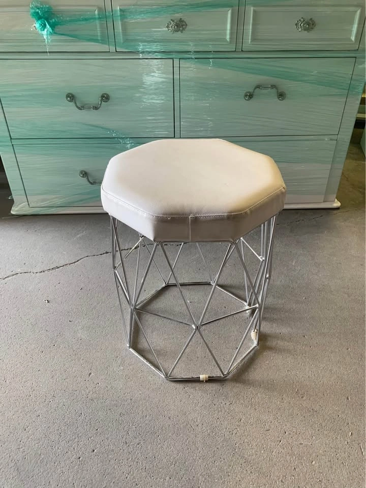 Modern Geometric Stool White Padded Seat - photo 3