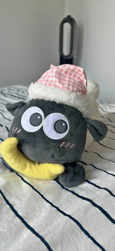 Shaun the Sheep Plush Toy with Sleeping Cap - Japan
