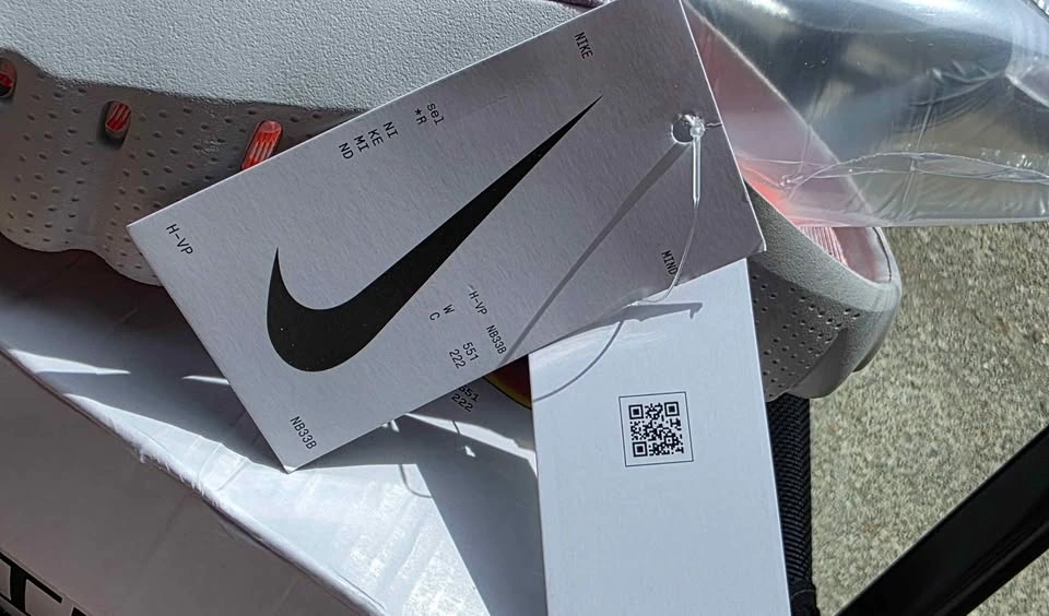 New Nike Mind shoes grey w orange soles - photo 3