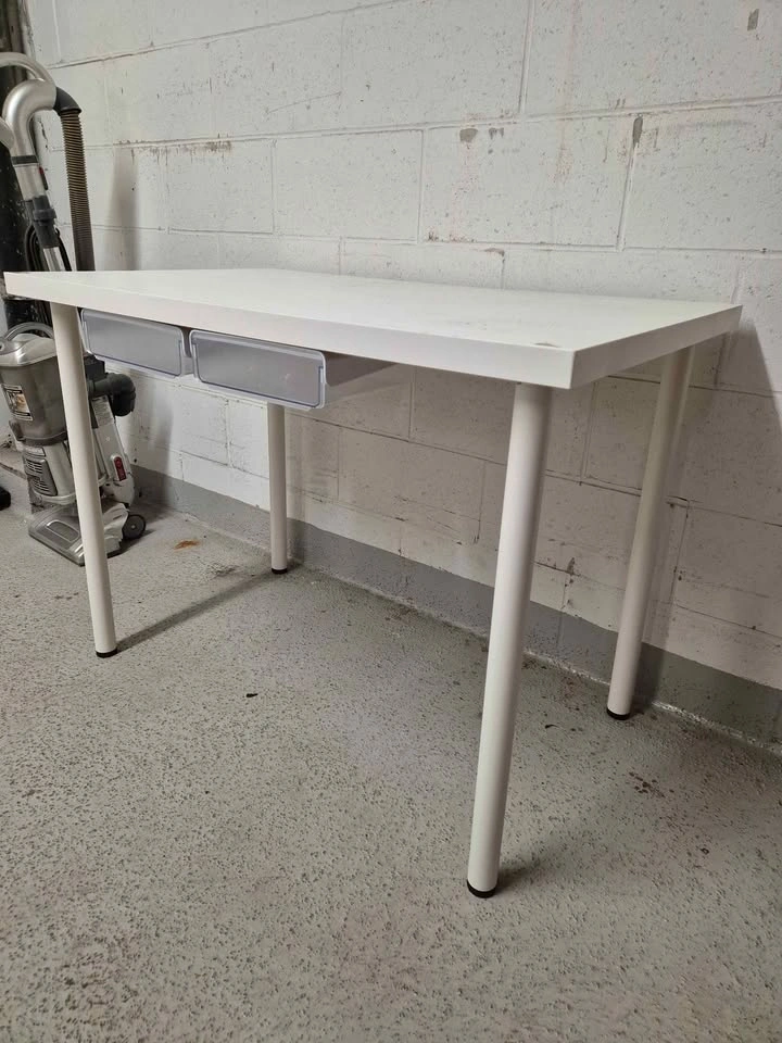 white IKEA LINNMON desk with four legs - photo 3