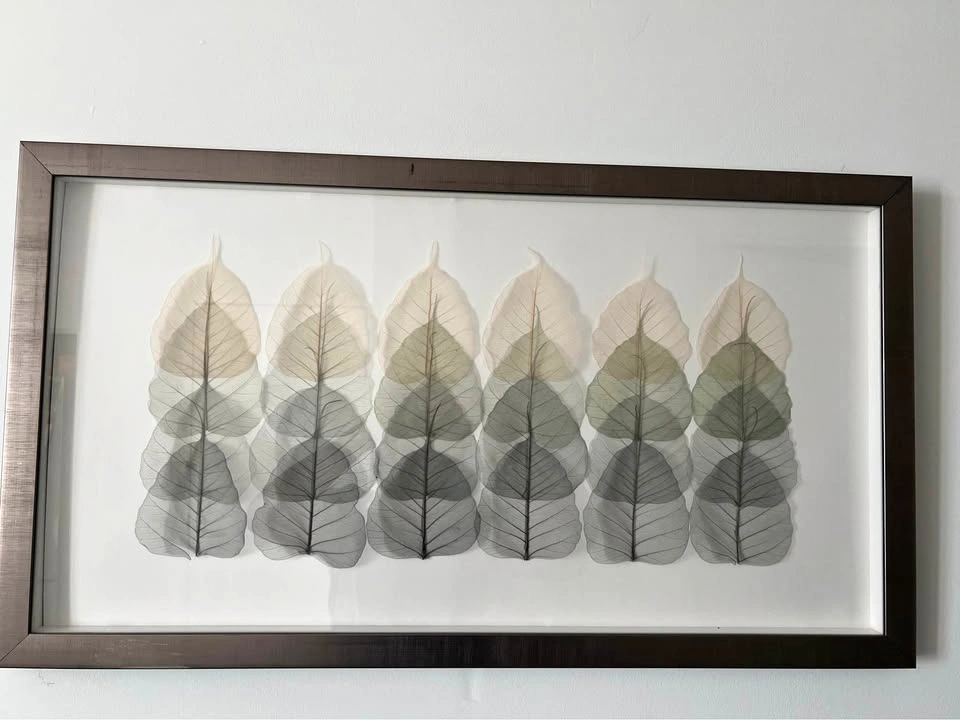 Modern framed wall art – gray silver frame