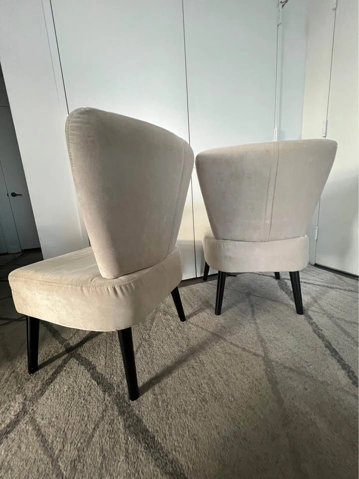 Set of 2 Beige Upholstered Accent Chairs – Modern & Elegant - photo 2