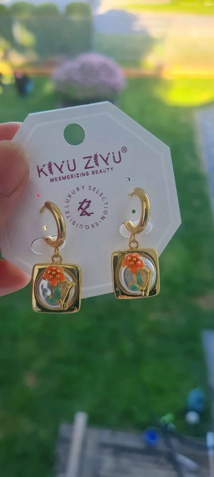 Enamel Floral Earrings - photo 3