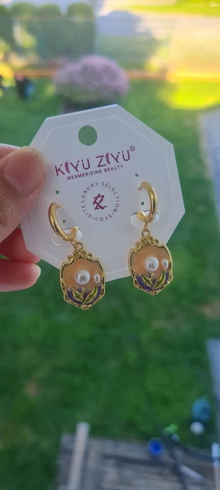 Enamel Floral Earrings - photo 4