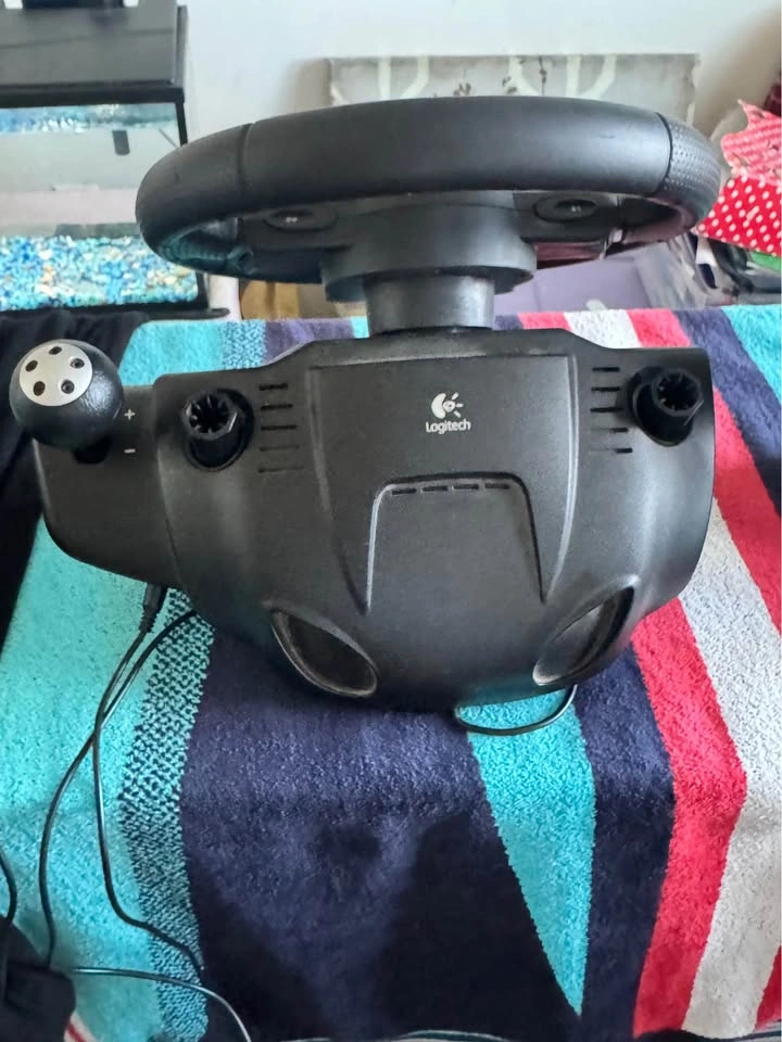 PS3 SLIM 160 GB with Logitech Wheel & 13 Games - photo 3
