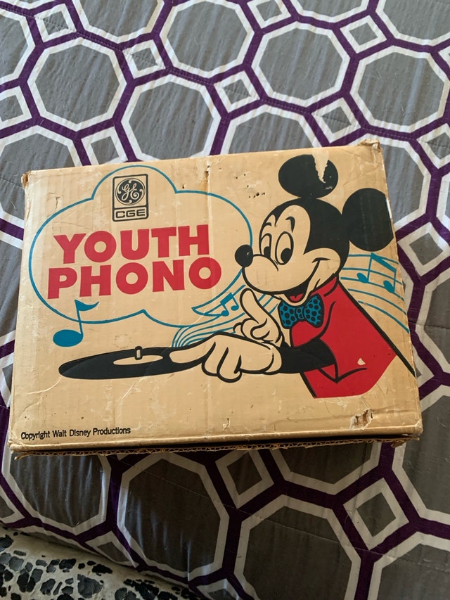 Vintage Mickey Mouse Youth Phono - photo 2
