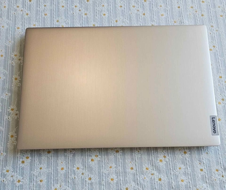 Lenovo Ideapad Laptop - photo 2