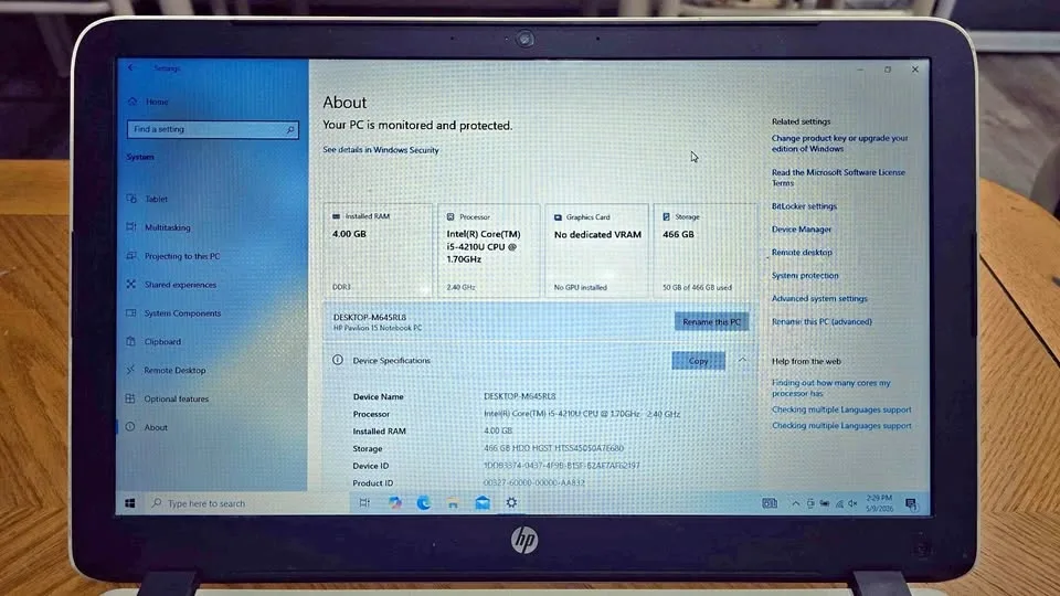 HP Pavilion 15" Laptop - Intel i5 - Beats Audio
