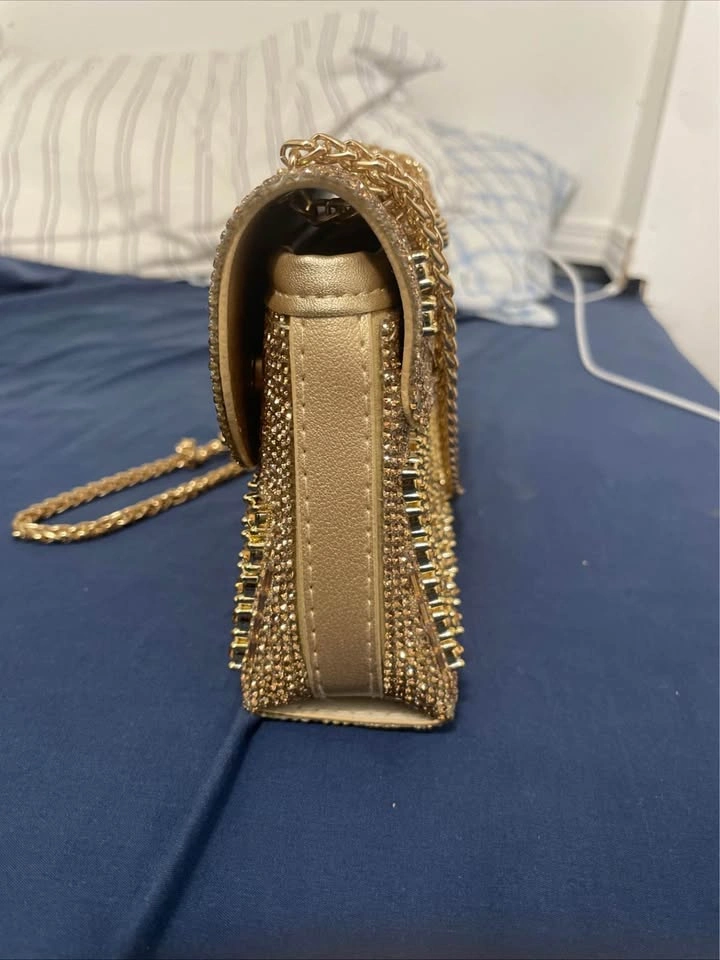 Gold rhinestone purse - photo 4