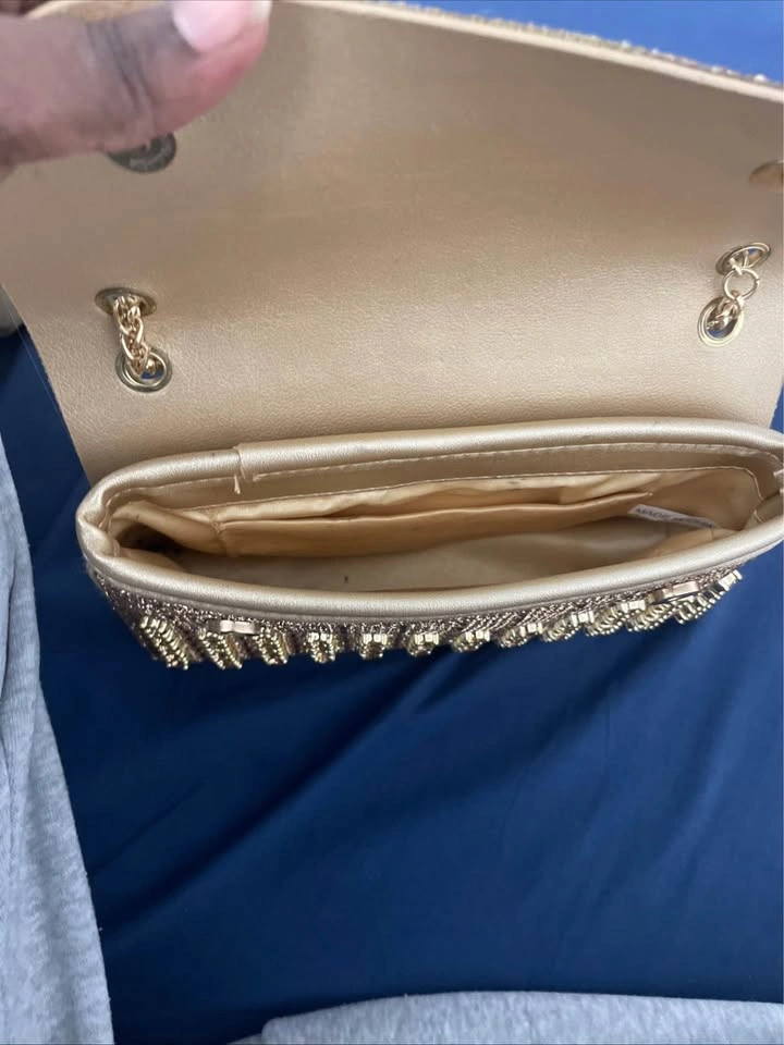 Gold rhinestone purse - photo 5