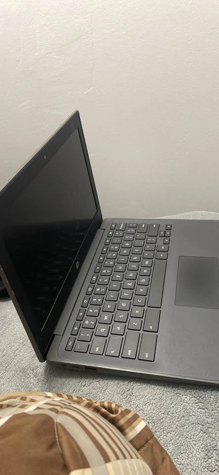 HP Chromebook 11A G8 EE - photo 3