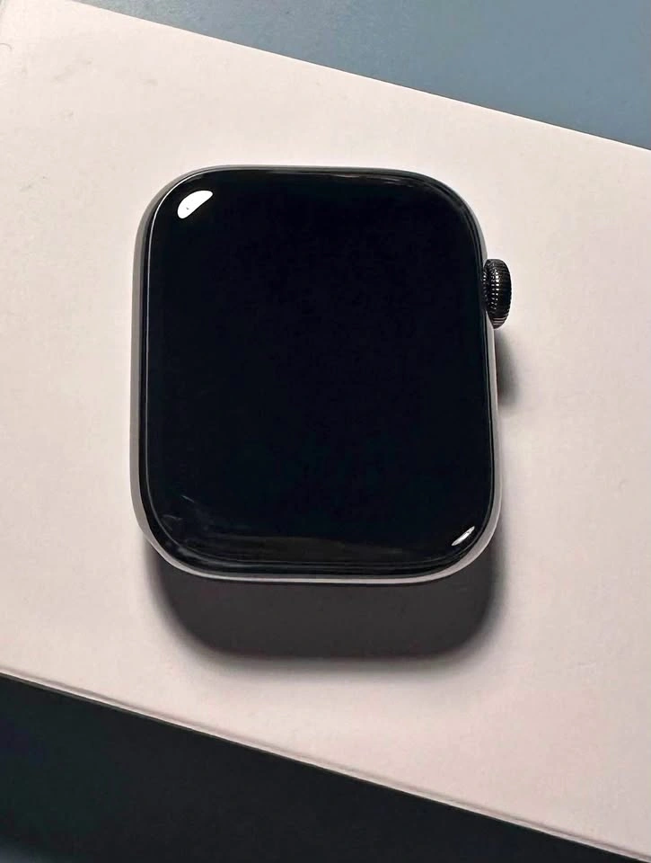 Apple Watch Series 9 Graphite Stainless Steel Cellular 45mm