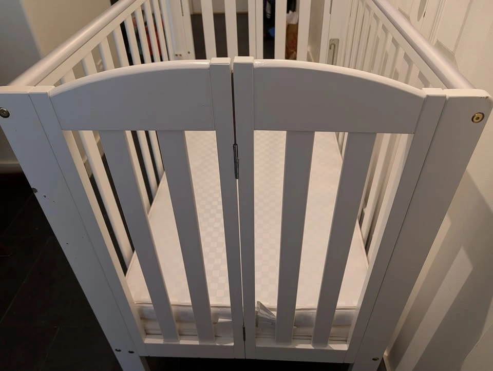 Wooden Mini Baby Crib & Mattress - Used - photo 5