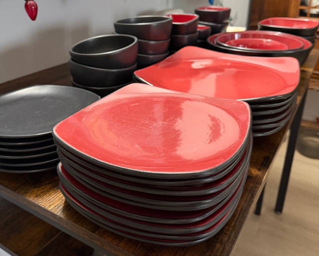 Dining Set - Plates, Bowls, Condiment Dishes - photo 3